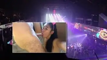 Dokumentasi Fang Cantik Live Bersantai Kasur