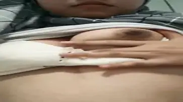 Dokumentasi Ukhti Ilyani Cantik Live Kasur