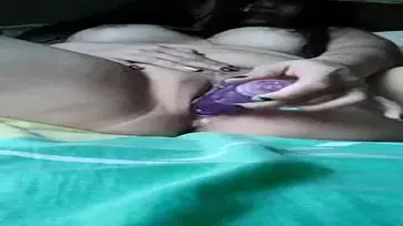 Mahasiswi Colmek Pake Dildo Ungu Yeni Vespa