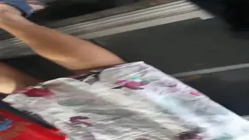 Skandal Ngintip Celah Celana Dalam Bunga Kosan