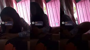Ukhti Hijab Cantik Pasrah Kasur Ruang Tamu
